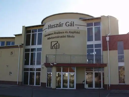 kép az iskoláról